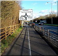 Western approach to Blagrove roundabout near Swindon