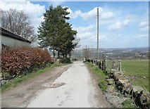 SE1036 : Bridleway off Lee Lane, Cottingley by Humphrey Bolton