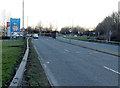 Great Western Way approaches Mannington roundabout from the north, Swindon