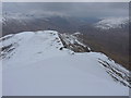 NH0318 : Down the tail ridge of Beinn Fhada by Richard Law