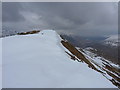 NH0418 : Along the tail ridge of Beinn Fhada by Richard Law