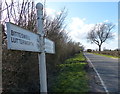 Finger post along Ashby Lane