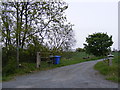 TM3686 : Footpath to Great Common Road & entrance to Church Farmhouse by Geographer