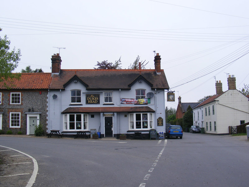 The Street, Corpusty © Geographer :: Geograph Britain and Ireland