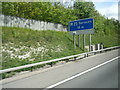 M25 anti-clockwise, sign to next services