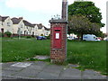 Sherborne: postbox № DT9 80, McCreery Road