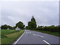 TM1236 : Entering Tattingstone on the A137 by Geographer