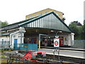 Ealing Broadway Station (District Line platforms)