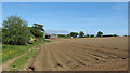 TM4678 : Arable field near Hill Side Farm, Wangford by Roger Jones