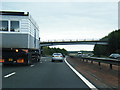 M8 eastbound about to pass under Forrest Road