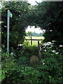 Footpath into Greens Norton