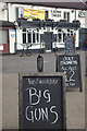 Big Guns and the Railway Tavern, Nuneaton