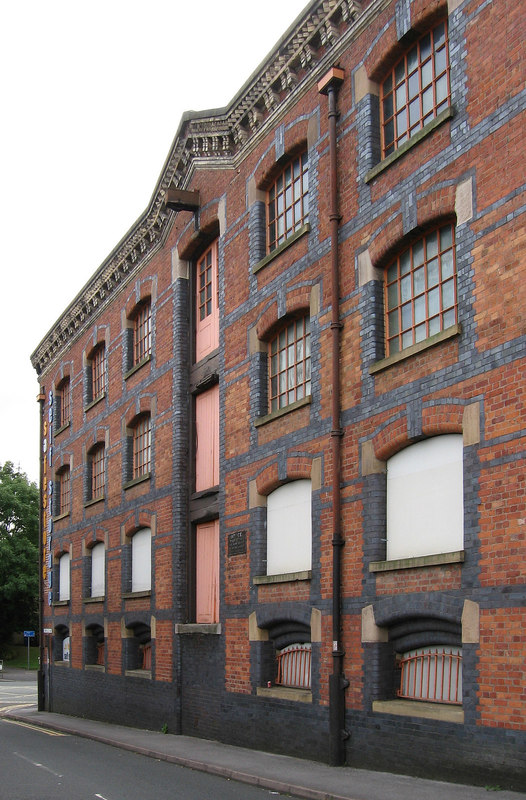 Heaton Norris - LNWR warehouse - north... © Dave Bevis :: Geograph ...