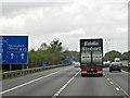 SU8691 : Northbound M40 approaching Junction 4 by David Dixon