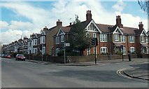 SU9576 : SE corner of Clarence Road and Vansittart Road, Windsor by Jaggery
