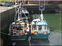 NT6779 : Leith Registered Fishing Boats : Fiddlers Green (LH46) and Tangaroa (LH602) at Victoria Harbour, Dunbar by Richard West