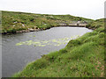 L8231 : Dam, Loch an Oir by Jonathan Wilkins