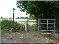 Entrance to footpath from Sharnal Street