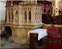 TQ3571 : St Bartholomew, Sydenham - Pulpit by John Salmon