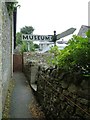 Alley from The Old House Museum to Church Lane (ii)