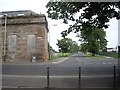 Marine Avenue, Montrose