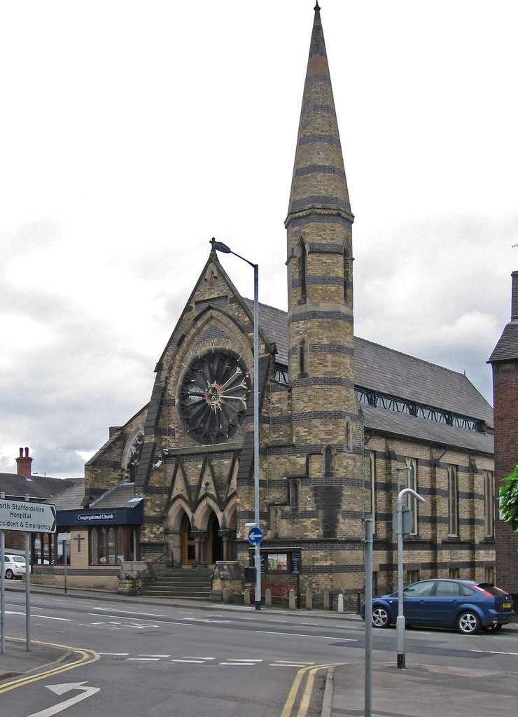 newcastle-under-lyme-congregational-dave-bevis-geograph