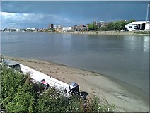 TQ2376 : Thames slipway by David Martin