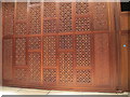 SP5206 : Oxford Centre for Islamic Studies, carved wood screen by David Hawgood