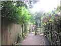 Footpath crossing the Ecclesbourne Valley Railway