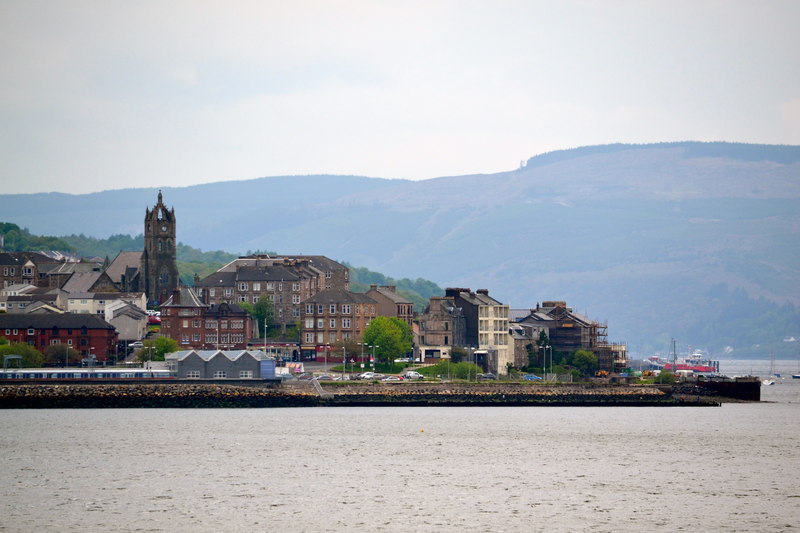 Gourock Pierhead viewed from P&O's... © Terry Robinson :: Geograph ...