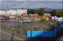 NS7993 : Fun fair, Stirling by Ian Taylor