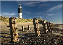 TA4011 : Spurn beach and lighthouse by Paul Harrop