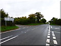 Looking towards Blewbury on the A417 from Halfpenny Lane