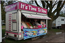 TA1230 : It's Time to dine, East Park, Hull by Ian S