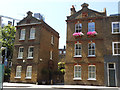 Houses on Kipling Street