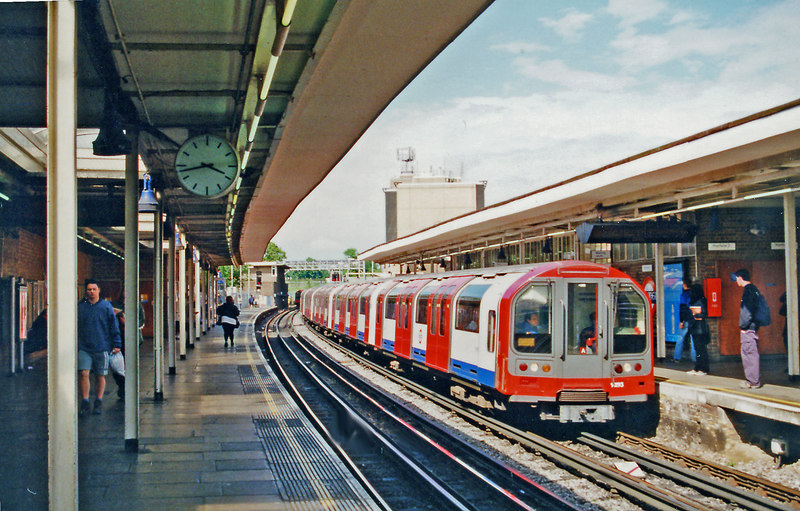 Leyton station, London Underground © Ben Brooksbank :: Geograph Britain ...