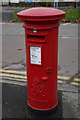 TA0628 : George VI postbox on Anlaby Road, Hull by Ian S