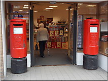 SP2055 : Stratford-upon-Avon: postboxes № CV37 106 & 107, Henley Street by Chris Downer