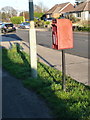 New Milton: postbox № BH25 4, Lymington Road