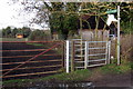 Footpath to Manor Farm