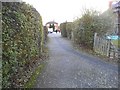 Path between Kenilworth Drive and Buckingham Road