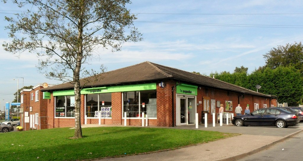 co-operative-store-loggerheads-nick-macneill-geograph-britain-and