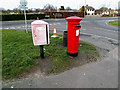 Hillside Avenue Postbox & Royal Mail Dump Box