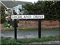 Highland Drive sign