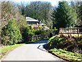 House on bend in road near Soal Wood