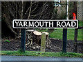 Yarmouth Road sign