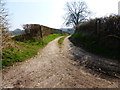 Bridleway goes south from Farnfield Farm