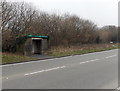 SN7400 : Basic bus shelter in Bryncoch by Jaggery