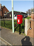 TM4462 : Railway Station Postbox by Geographer