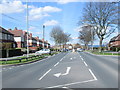  Broadway - viewed from Lindsay Avenue